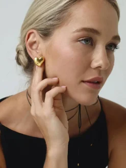 Allure Maxi Heart Studs - Gold
