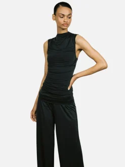 Cam Top - Black