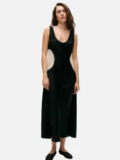 Doilies Scoop Neck Dress - Black