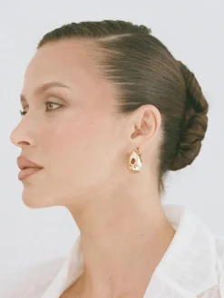 Heritage Earrings - Garnet