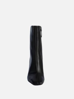 Serena Boots - Black